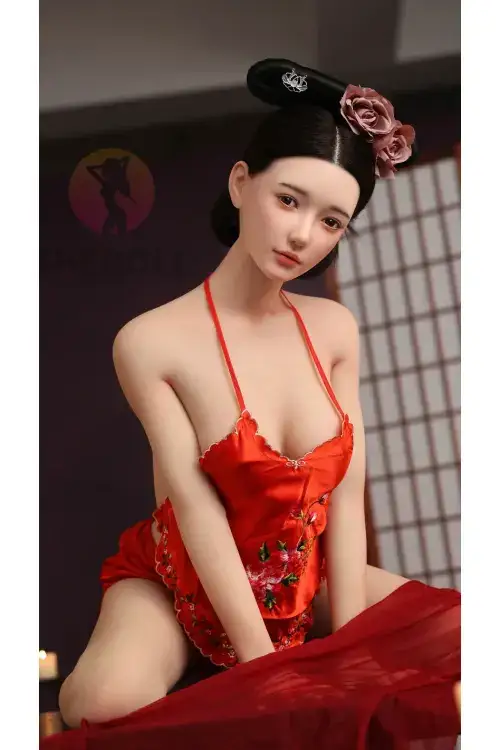 SHEDOLL アショ 158cm｜Cカップ｜赤シルクキャミソール風｜美しい細腰アジア美人｜発熱ボディ+植毛カスタム｜純欲系ガールフレンド同棲